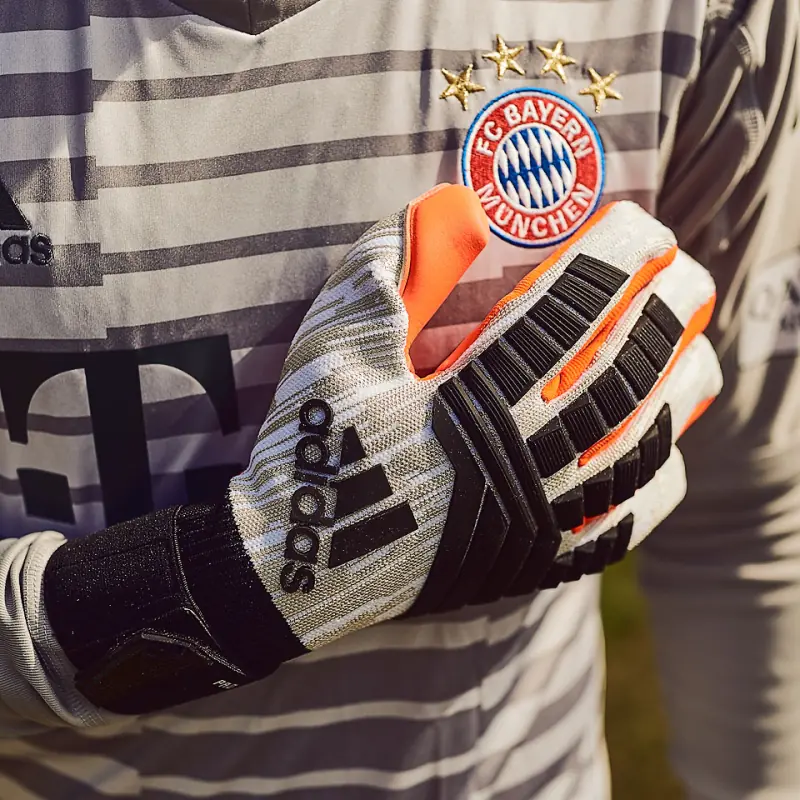 Football Gloves category collection